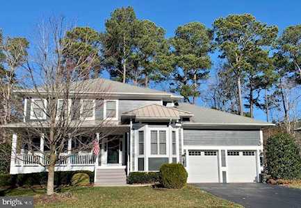 11735 Maid At Arms Ln Berlin, MD 21811