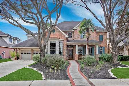 7123 Tessa Lakes Ct Sugar Land, TX 77479