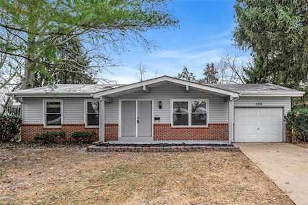 596 Haventree Hazelwood, MO 63042