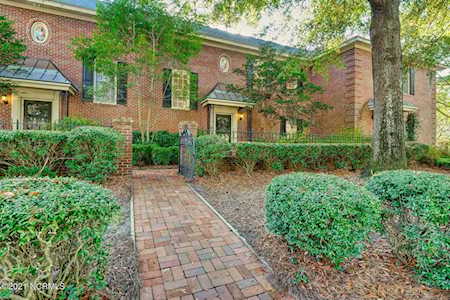 1912 Colleton Court Wilmington, NC 28403