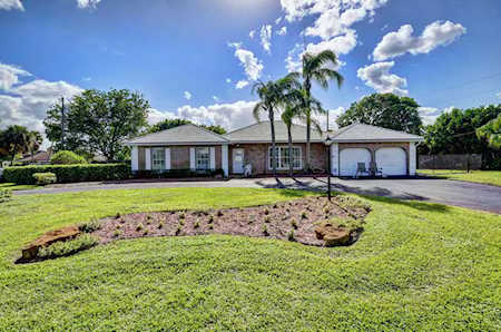 2520 Highland Avenue Delray Beach, FL 33445
