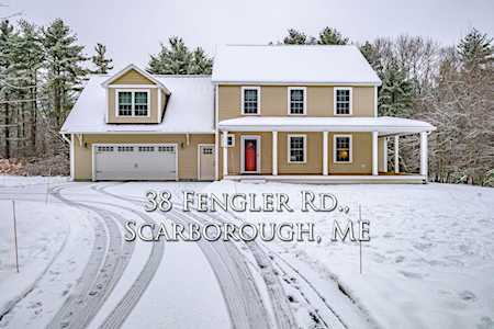 38 Fengler Rd Scarborough, ME 04074