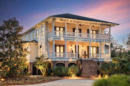 201 Maritime Ln Charleston, SC 29492