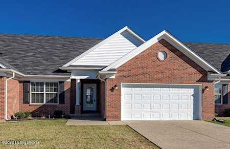 396 Villa Ln Shepherdsville, KY 40165