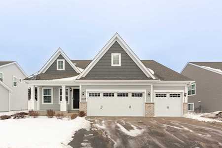 18036 Gleaming Court Lakeville, MN 55044