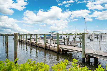 3701 S Flagler Drive #B204 West Palm Beach, FL 33405