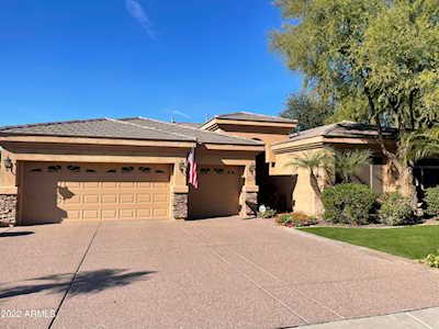 4396 S Jojoba Way Chandler, AZ 85248