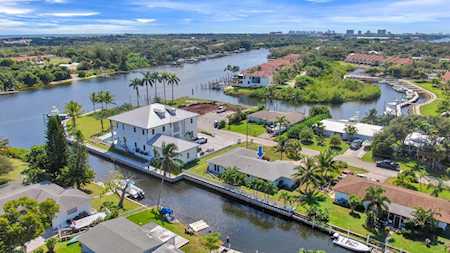 2315 Edward Road Palm Beach Gardens, FL 33410