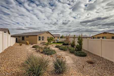 5733 Tideview St North Las Vegas, NV 89081