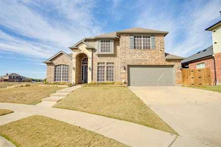 11701 Wolfcreek Lane Fort Worth, TX 76244