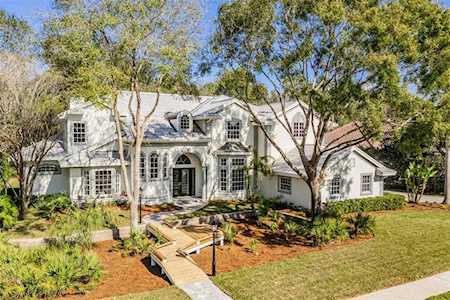 5261 Enclave Dr Oldsmar, FL 34677