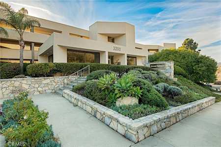 3200 La Rotonda Dr #506 Rancho Palos Verdes, CA 90275