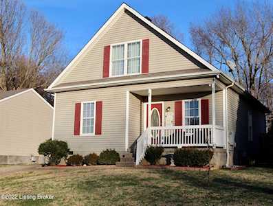 10207 Park Lake Dr Louisville, KY 40229