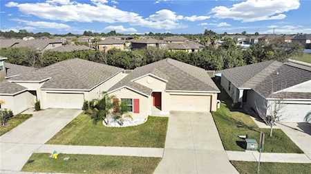 1704 Redmond Brook Ln Ruskin, FL 33570