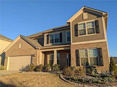 15030 Luna Dr Charlotte, NC 28278