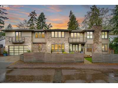 16538 Maple Cir Lake Oswego, OR 97034