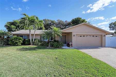 8825 123rd WAY Seminole, FL 33772