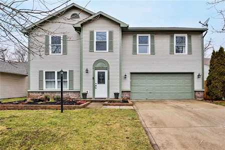 12292 Blue Sky Dr Fishers, IN 46037