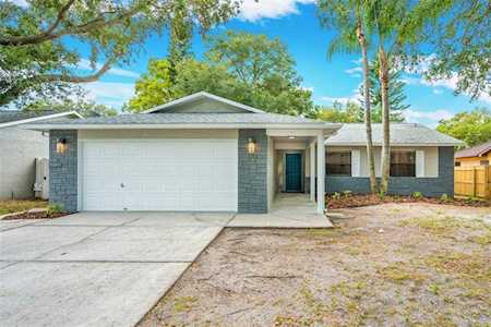754 Crystal Dr Palm Harbor, FL 34683