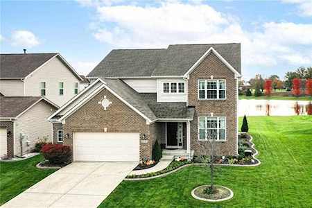 6195 Eagle Lake Dr Zionsville, IN 46077
