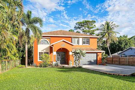 5160 1st Road Lake Worth Beach, FL 33467