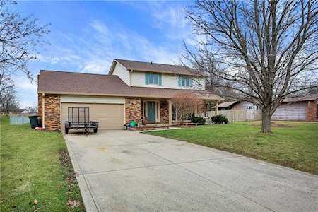 1020 Monteray Rd Greenwood, IN 46143