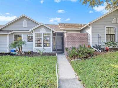 2477 Bentley Dr Palm Harbor, FL 34684