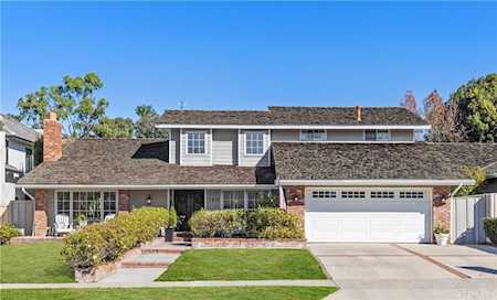 1811 E Newport Hills Dr Newport Beach, CA 92660