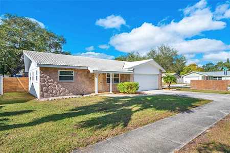 8504 Oakhurst Rd Seminole, FL 33776