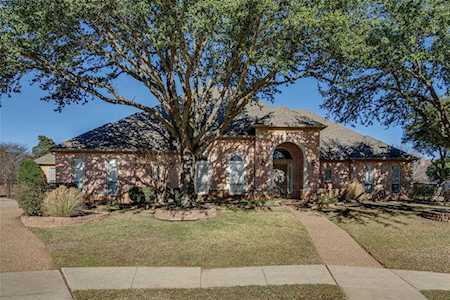 1901 Newport Court Southlake, TX 76092