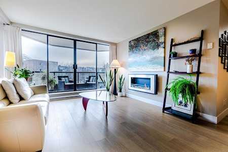 1490 Pennyfarthing Drive #313 Vancouver, BC V6J 4Z3