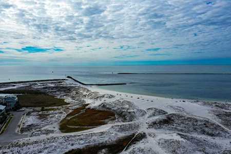 13 Gulf Breeze Court Destin, FL 32541