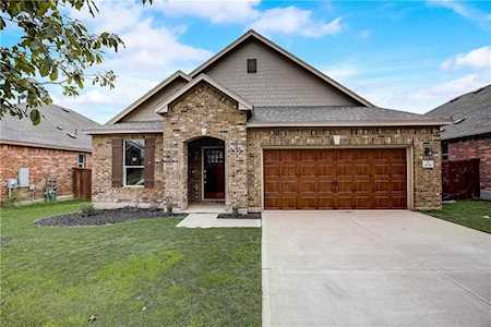 1636 Uhland DR Leander, TX 78641