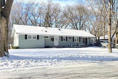 5056 Belwood Lane Minnetonka, MN 55345