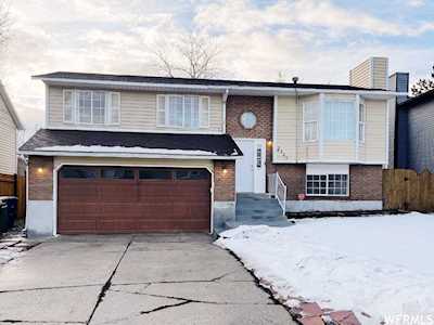 5265 W Wake Robin Dr West Jordan, UT 84081