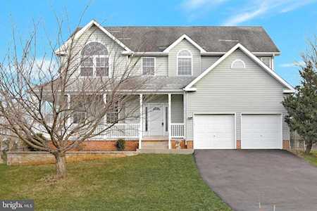 393 Beautiful Ct Martinsburg, WV 25404