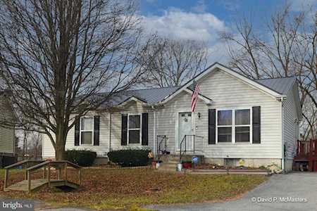 7 Midnoon Dr Martinsburg, WV 25404