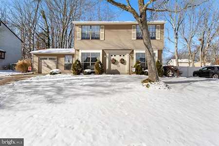 9 Breckenridge Dr Sicklerville, NJ 08081