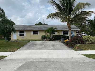 4896 SE Horizon Avenue Stuart, FL 34997