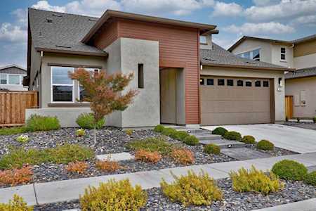 1032 Fence Post Way Roseville, CA 95747