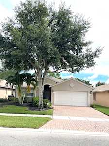 8064 Florenza Drive Boynton Beach, FL 33472