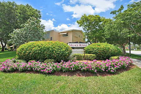 2191 NE 1st Court #206 Boynton Beach, FL 33435