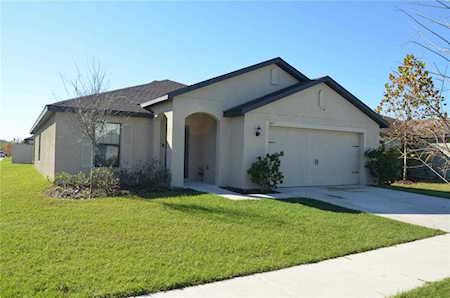 827 Chatham Walk Dr Ruskin, FL 33570