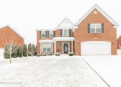 18006 Brightleaf Pl Louisville, KY 40023