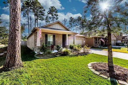 4361 Roaring Timber Dr Conroe, TX 77304