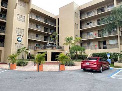 90 S Highland Ave #1309 Tarpon Springs, FL 34689