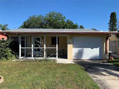 846 180th Ave E Redington Shores, FL 33708