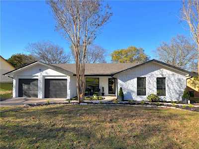 11206 Hidden Bluff DR Austin, TX 78754