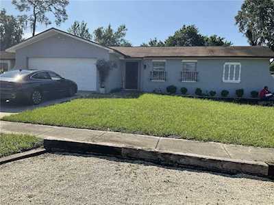 1909 Shannonwood Ct Brandon, FL 33510
