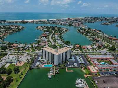 10355 Paradise Blvd #310 Treasure Island, FL 33706